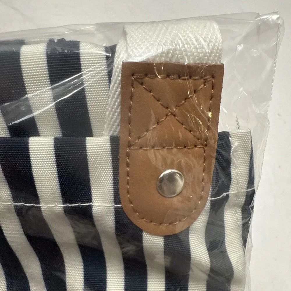 New Business & Pleasure Co. Lauren's Navy Stripe Apron‎ FFF Fall 2025
